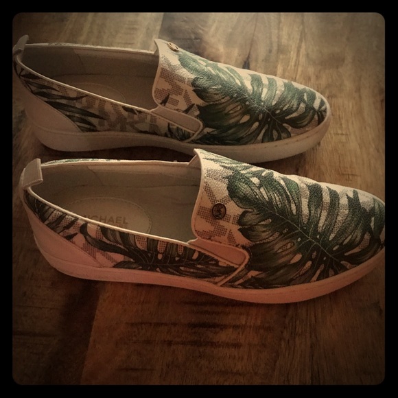 Michael Kors Slip in Keaton 7 - Picture 1 of 6